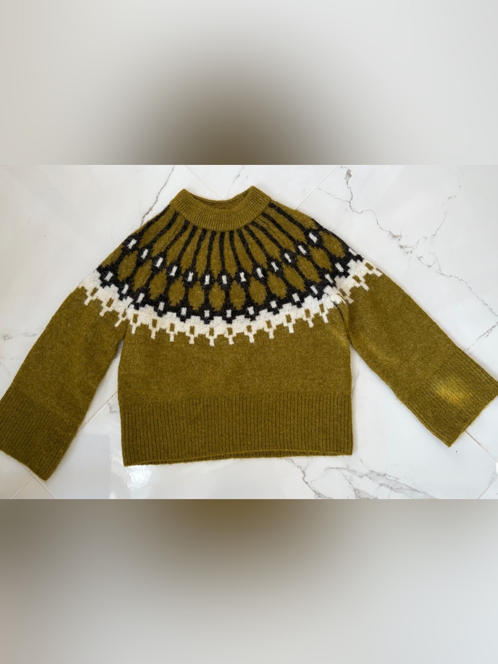 Banana Republic Olive Fair Isle Knit Sweater - Women Medium